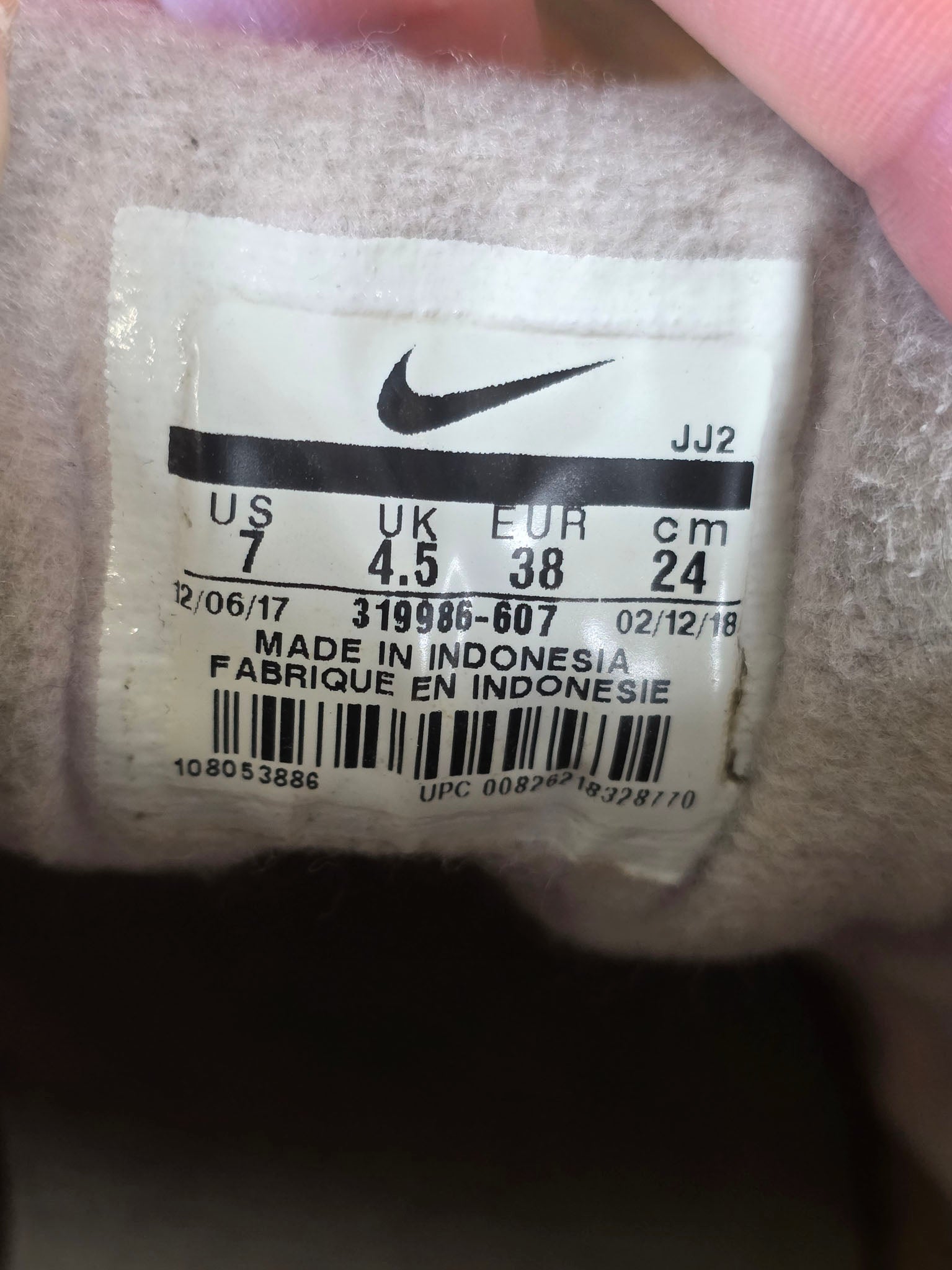 Nike Air Max 1 Barely Rose maat 38