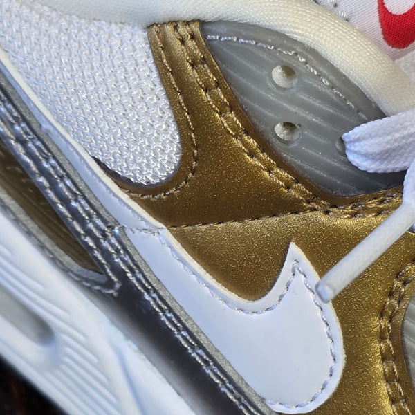 Nike Air Max 90 White Metallic Gold maat 37,5