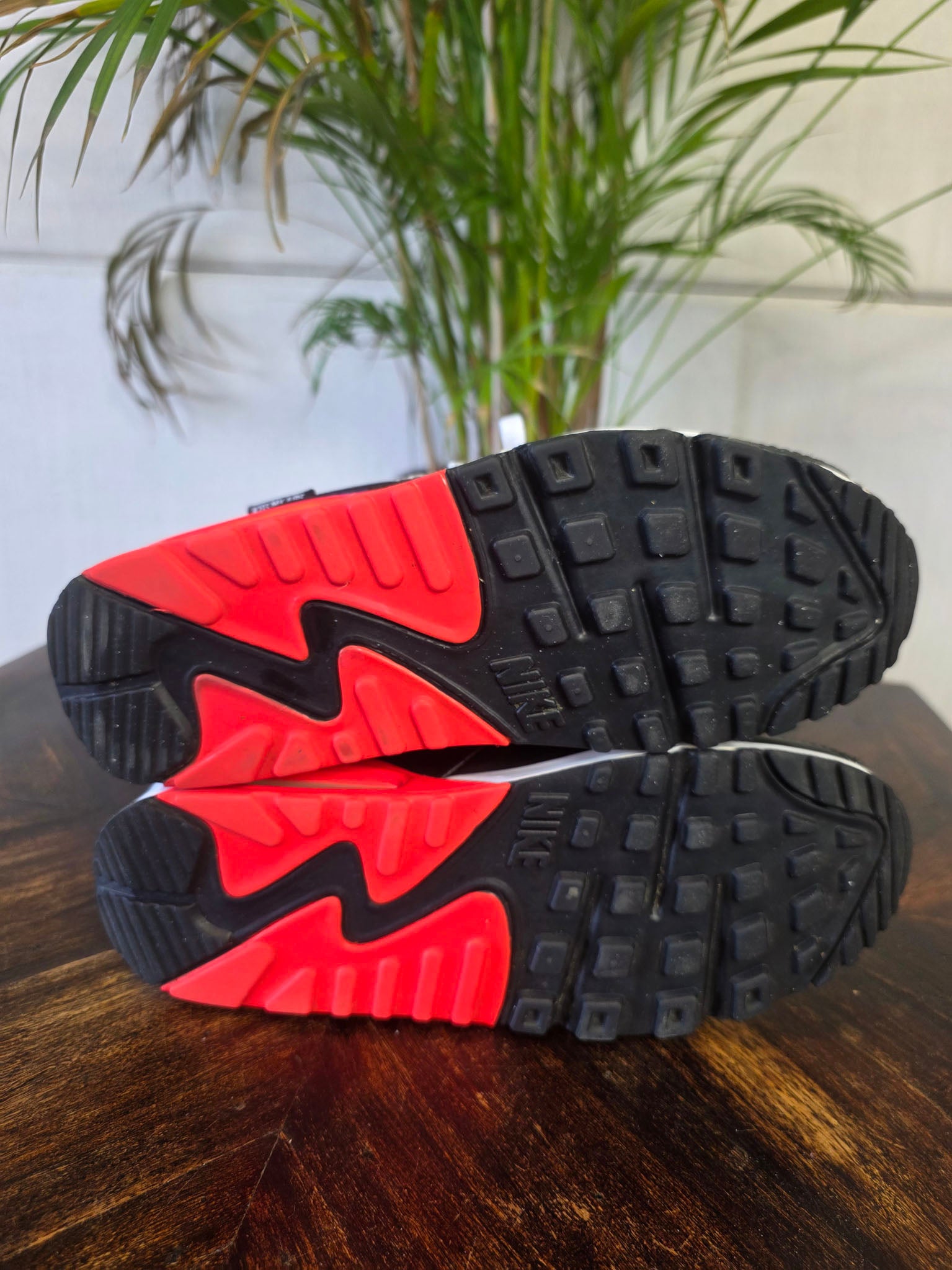 Nike Air Max 90 Kiss My Airs maat 38,5