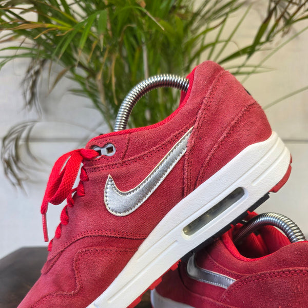 Nike Air Max 1 Hyper Red maat 40,5