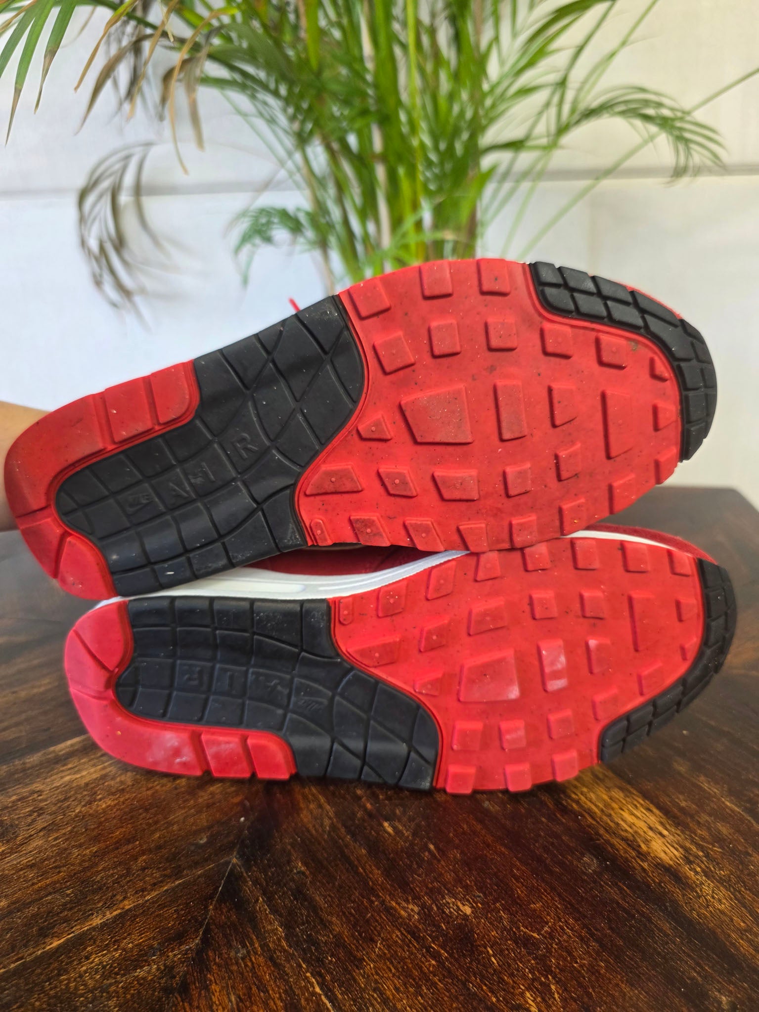 Nike Air Max 1 Hyper Red maat 40,5