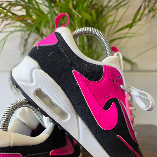 Nike Air Max 90 Futura Black Hot Pink maat 36,5
