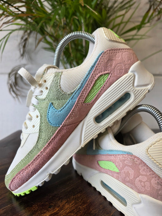 Nike Air Max 90 WMNS Easter Leopard maat 38