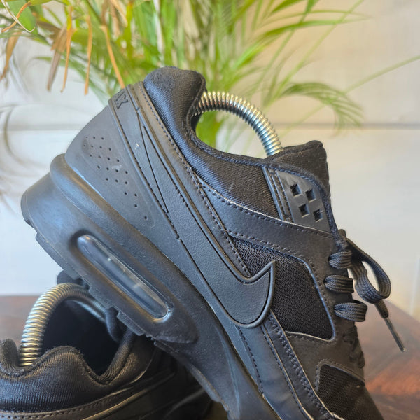 Nike Air Max BW Triple Black maat 39