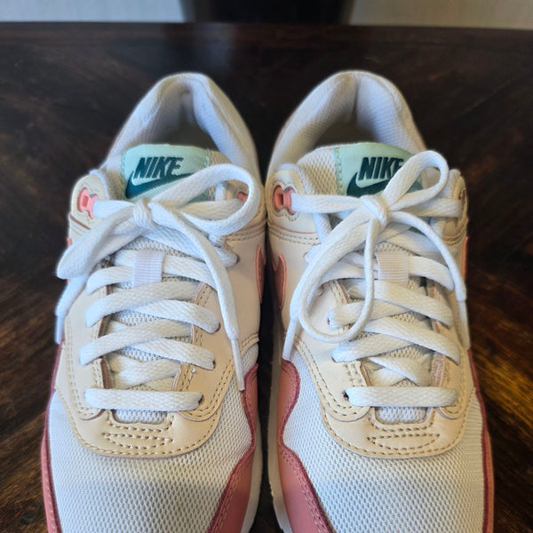 Nike Air Max 1 Red Stardust Quava Ice maat 35,5