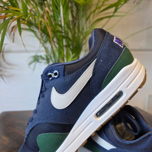 Nike Air Max 1 '87 Gorge Green Obsidian maat 42