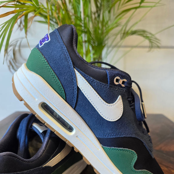 Nike Air Max 1 '87 Gorge Green Obsidian maat 42