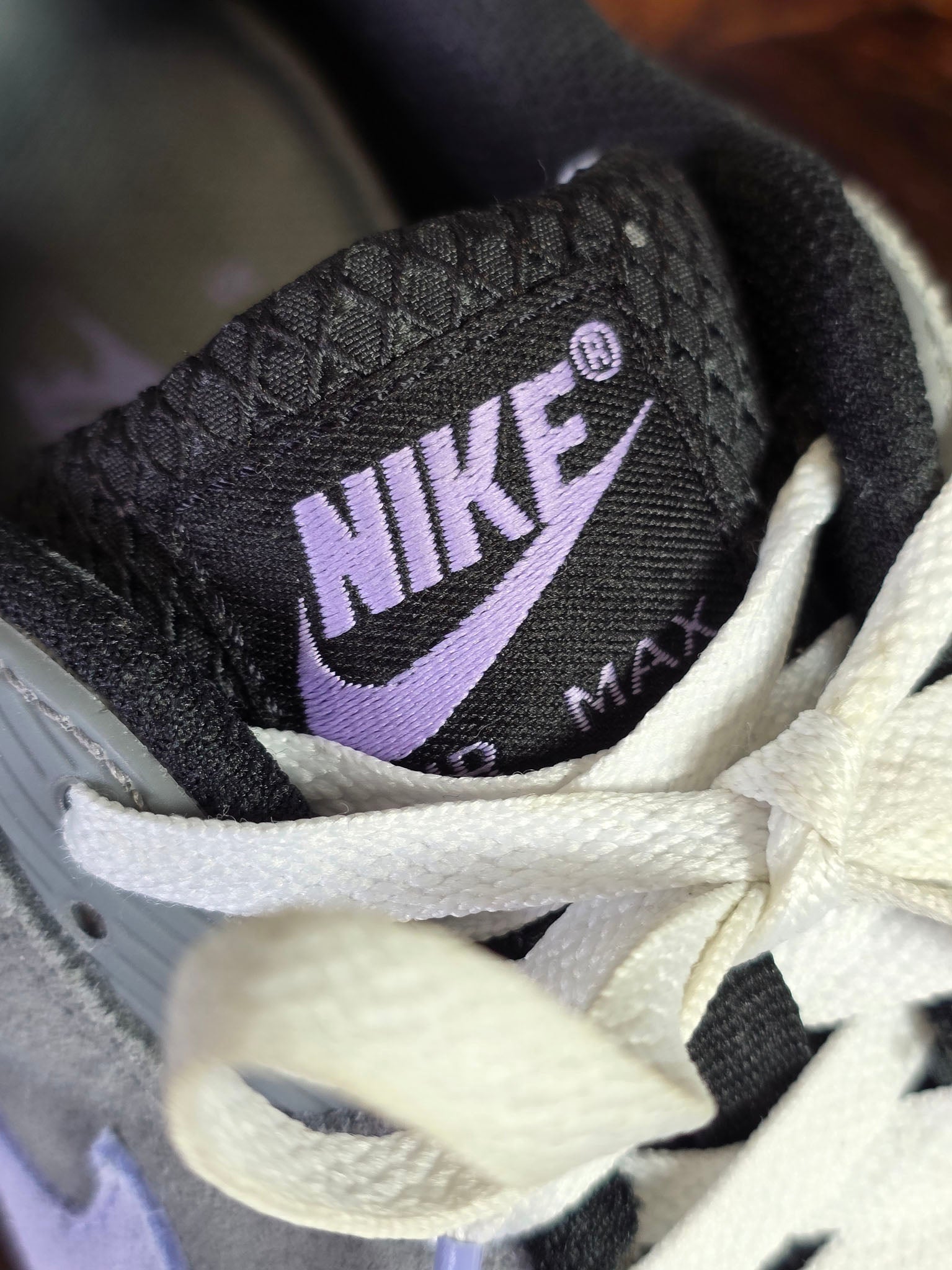 Nike Air Max 90 Light Thistle Grey Lavender maat 44