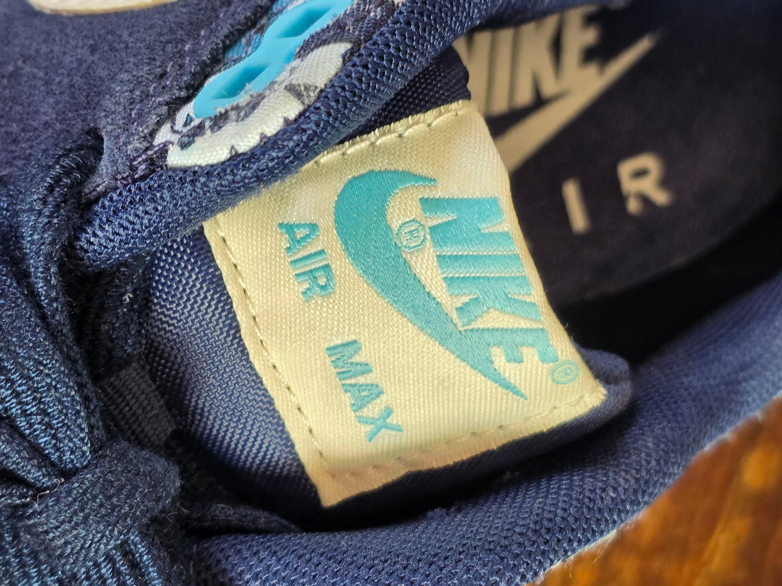 Nike Air Max 1 Aloha Floral Navy maat 36