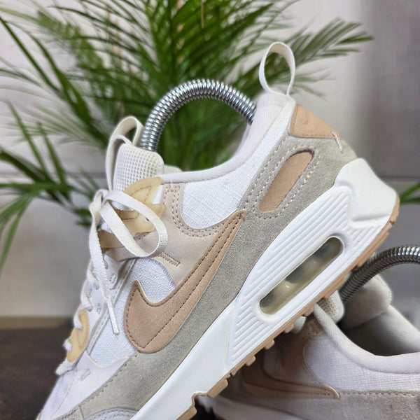 Nike Air Max 90 Futura White Tan maat 37,5