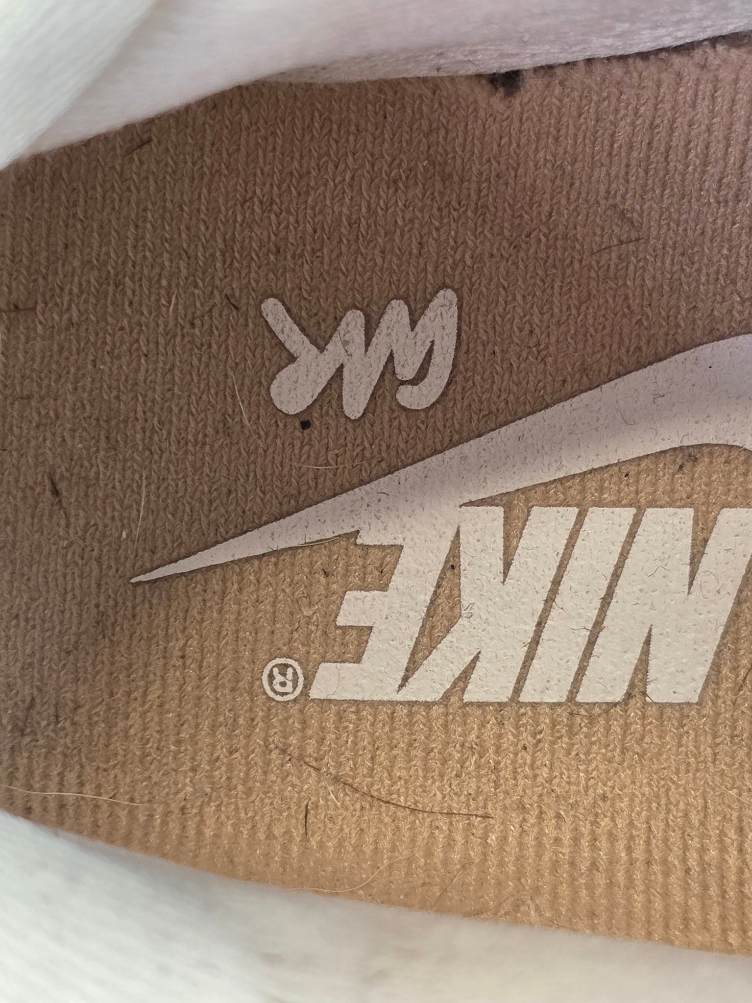 Nike Air Max 90 Futura White Tan maat 37,5