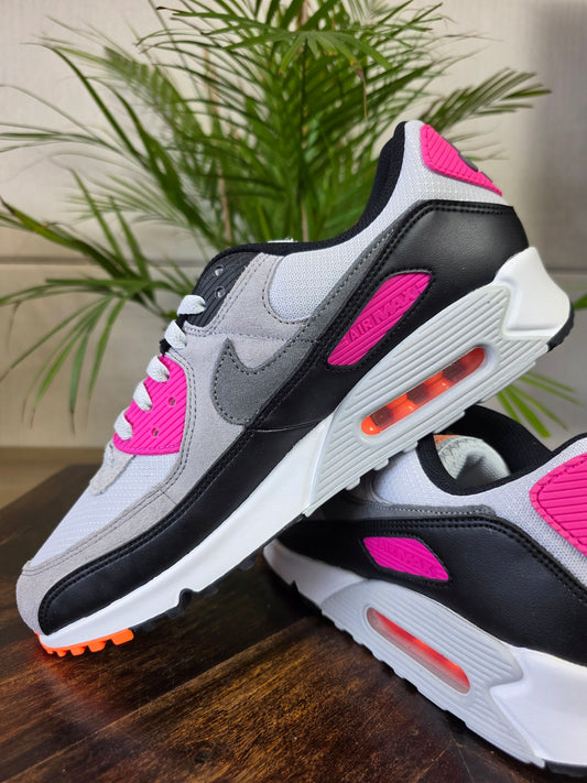 Nike Air Max 90 Dunkin Donuts maat 45,5