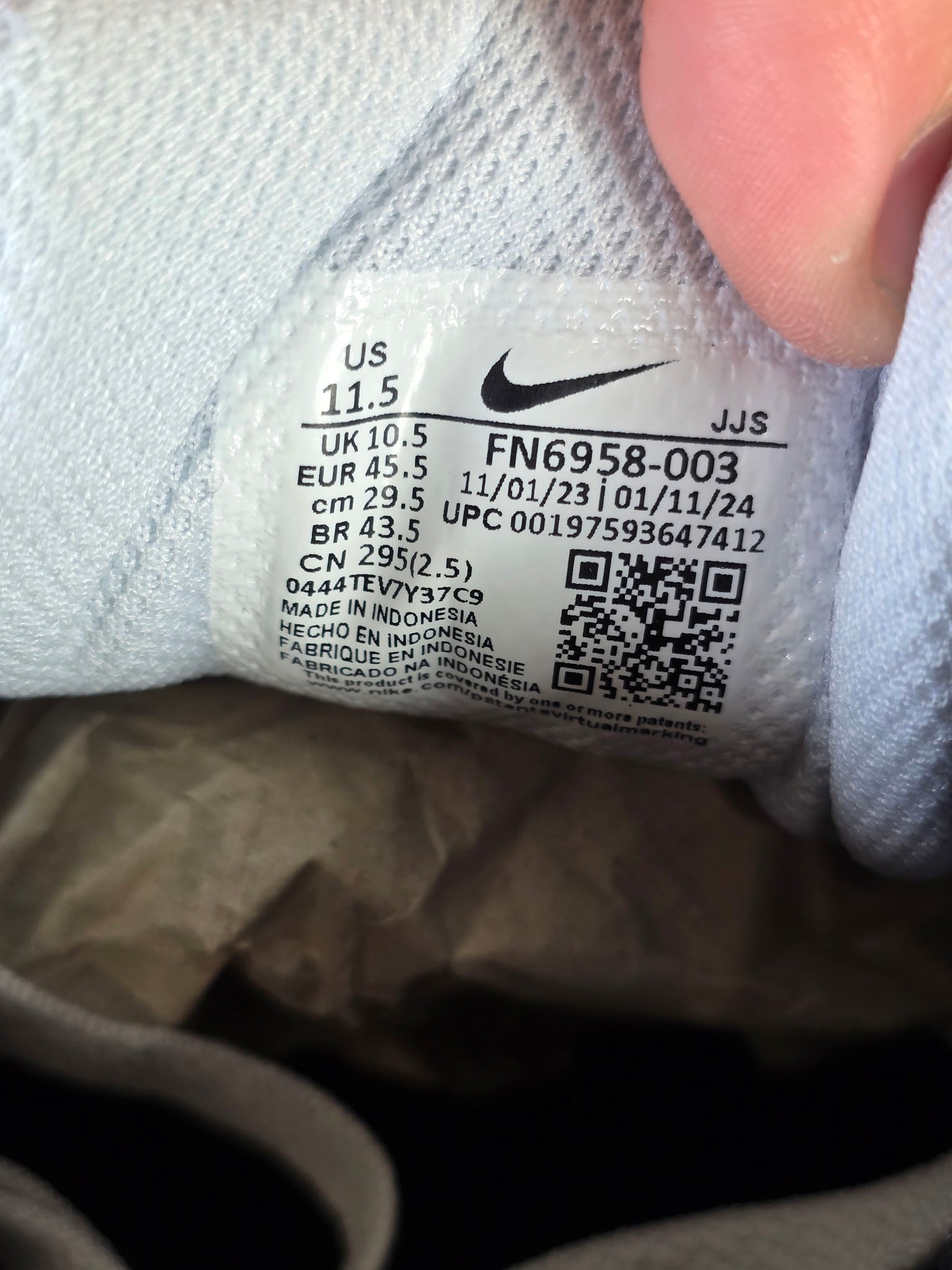 Nike Air Max 90 Dunkin Donuts maat 45,5