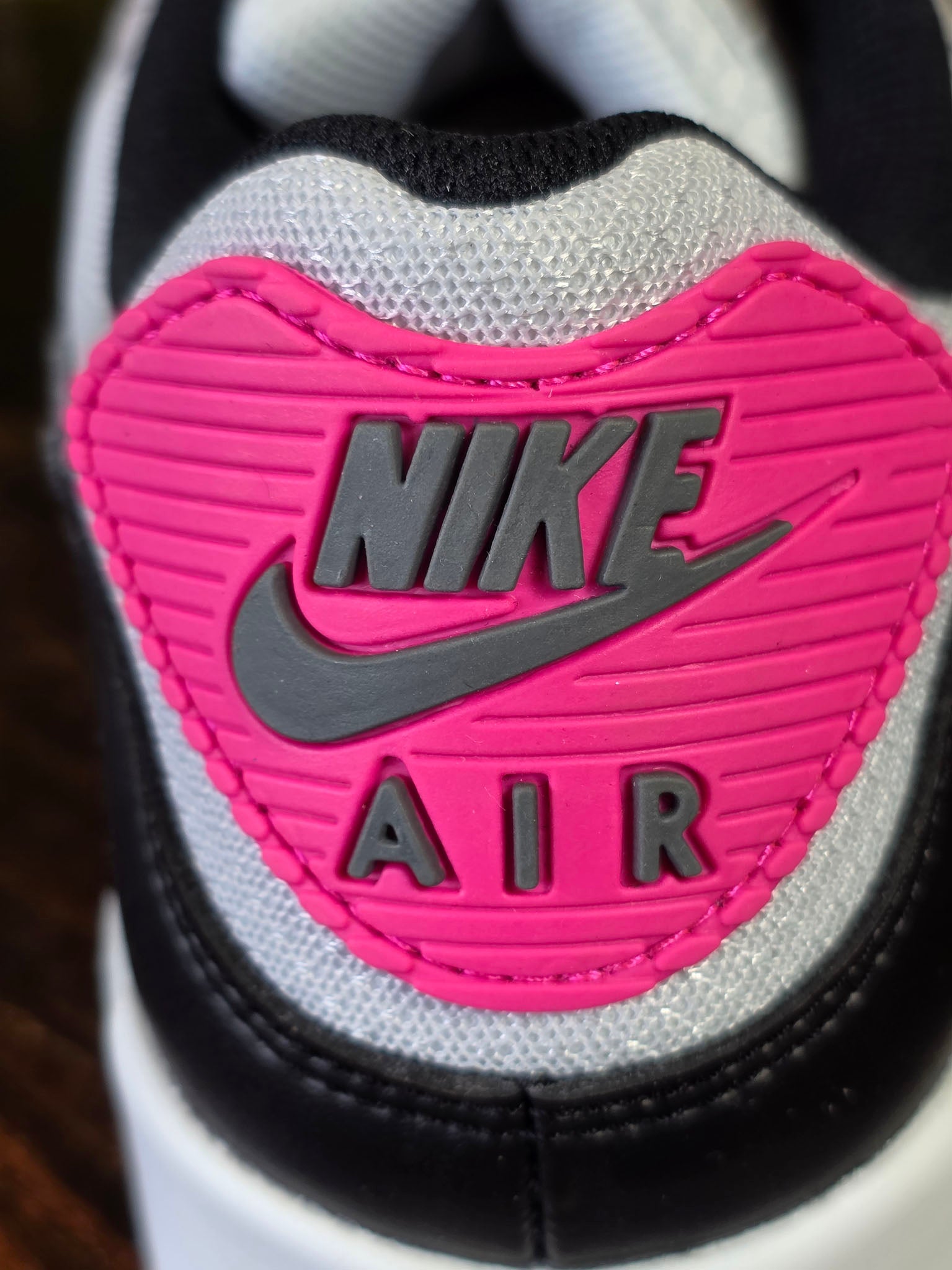 Nike Air Max 90 Dunkin Donuts maat 45,5
