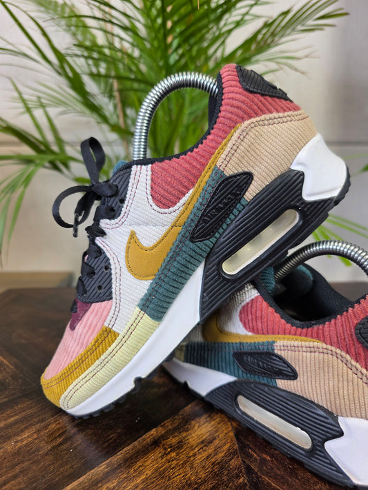 Nike Air Max 90 Multi Corduroy maat 38
