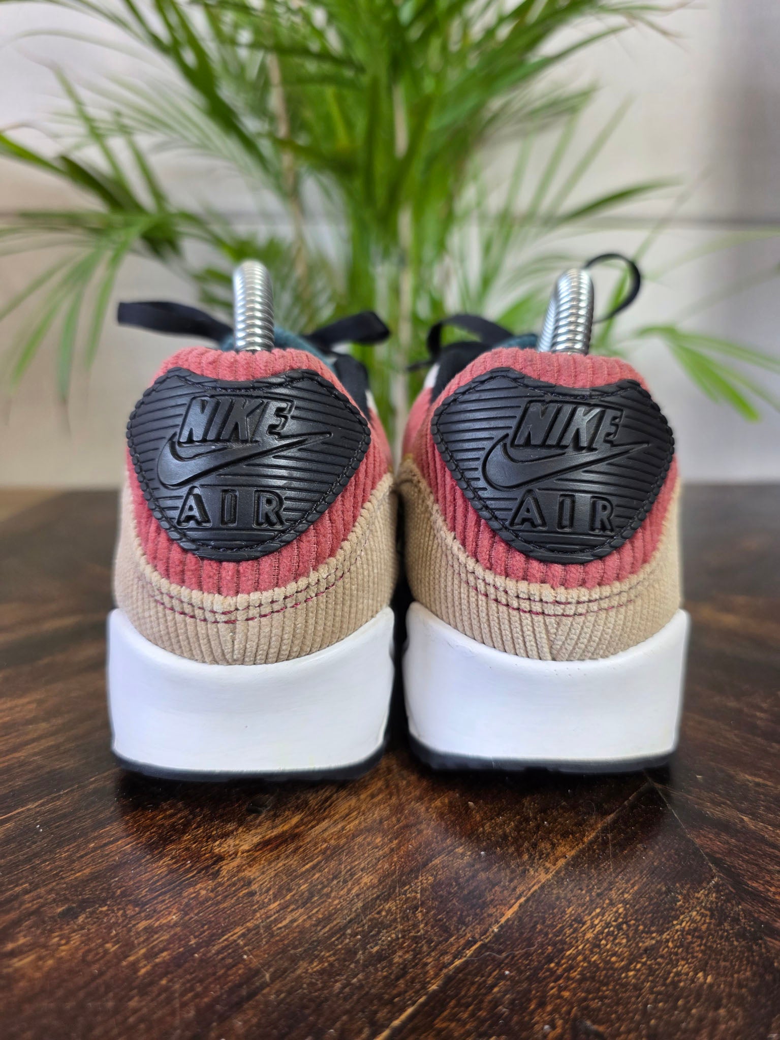 Nike Air Max 90 Multi Corduroy maat 38