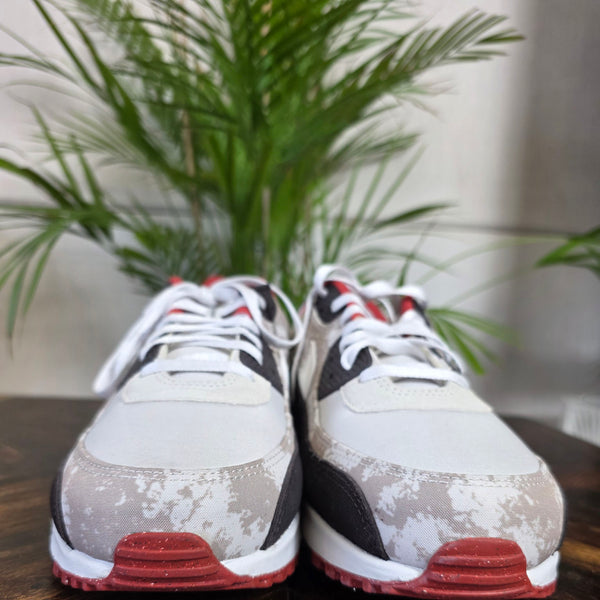 Nike Air Max 90 Social FC maat 49,5