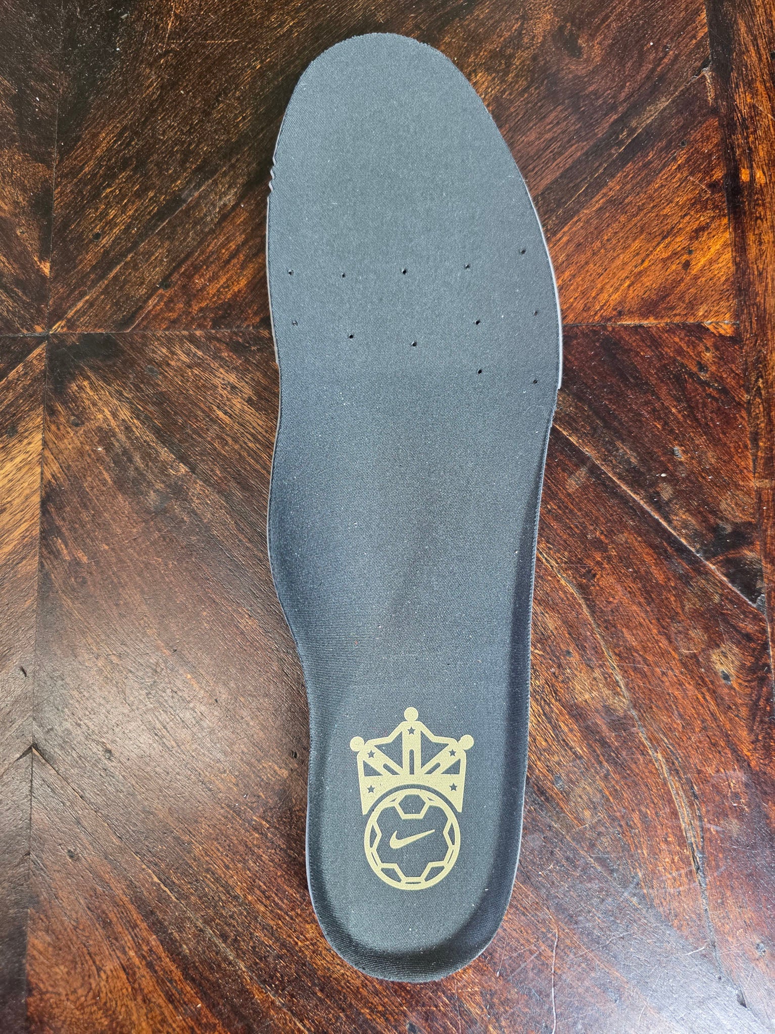 Nike Air Max 90 Social FC maat 49,5