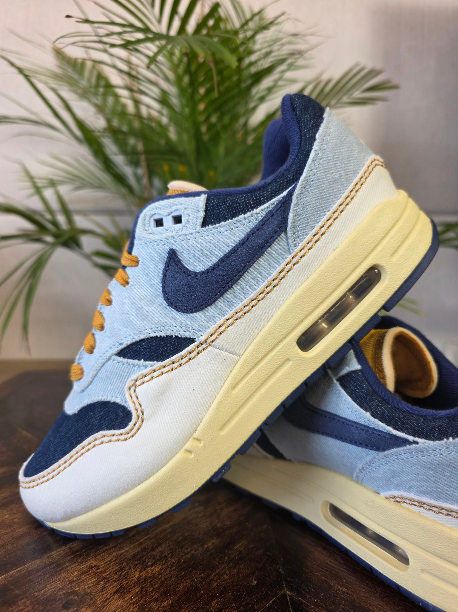 Nike Air Max 1 '87 Denim Aura maat 41