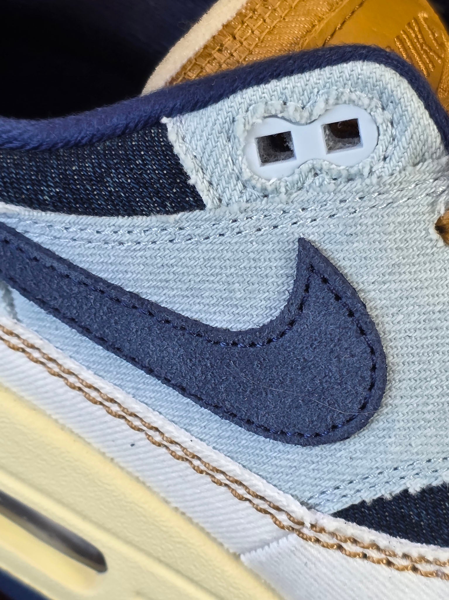 Nike Air Max 1 '87 Denim Aura maat 41