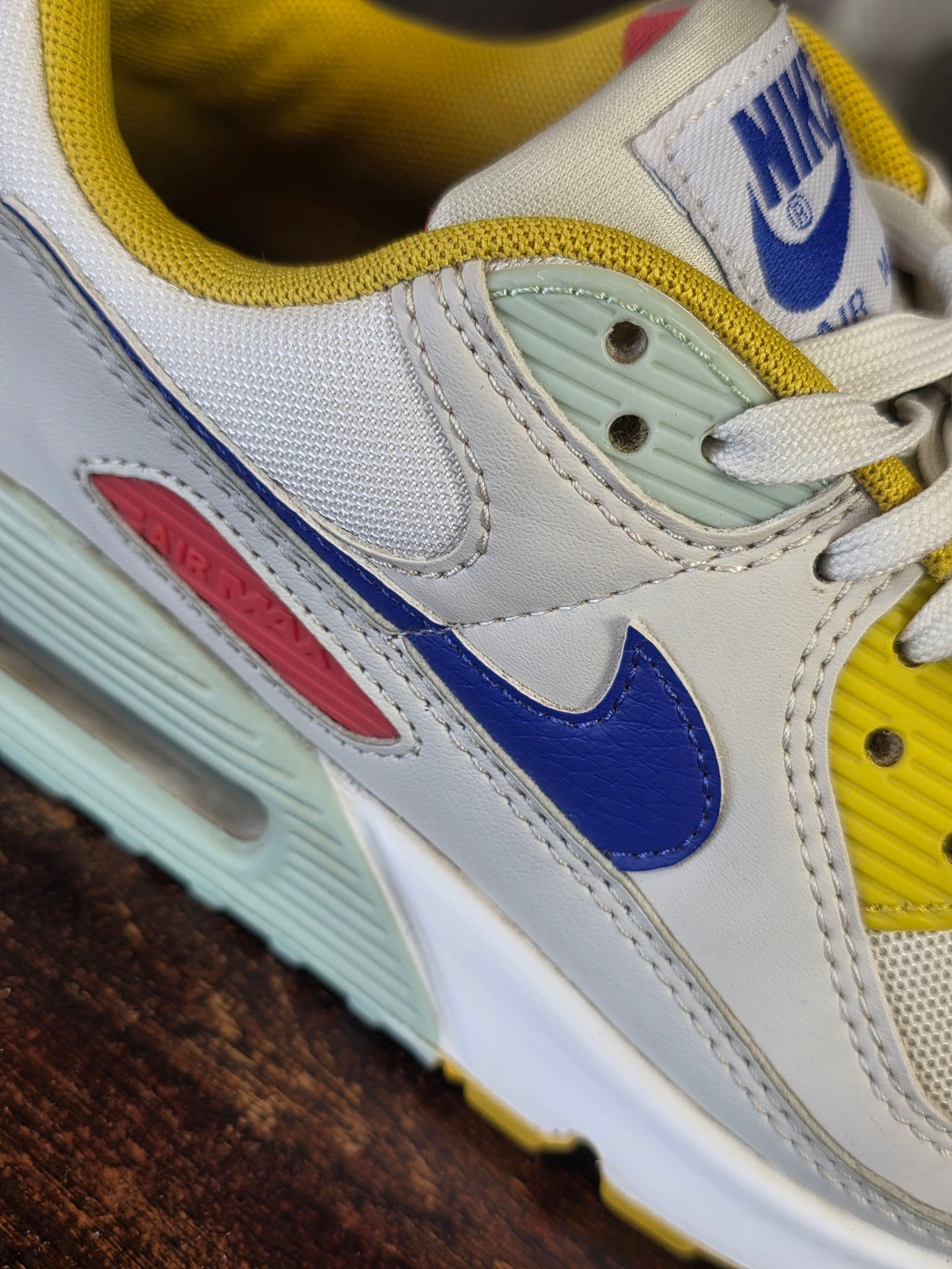 Nike Air Max 90 Pistachio Frost maat 37,5