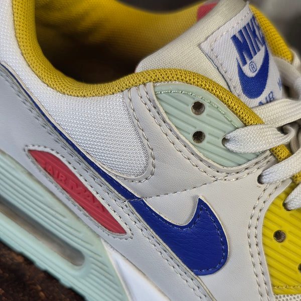 Nike Air Max 90 Pistachio Frost maat 37,5