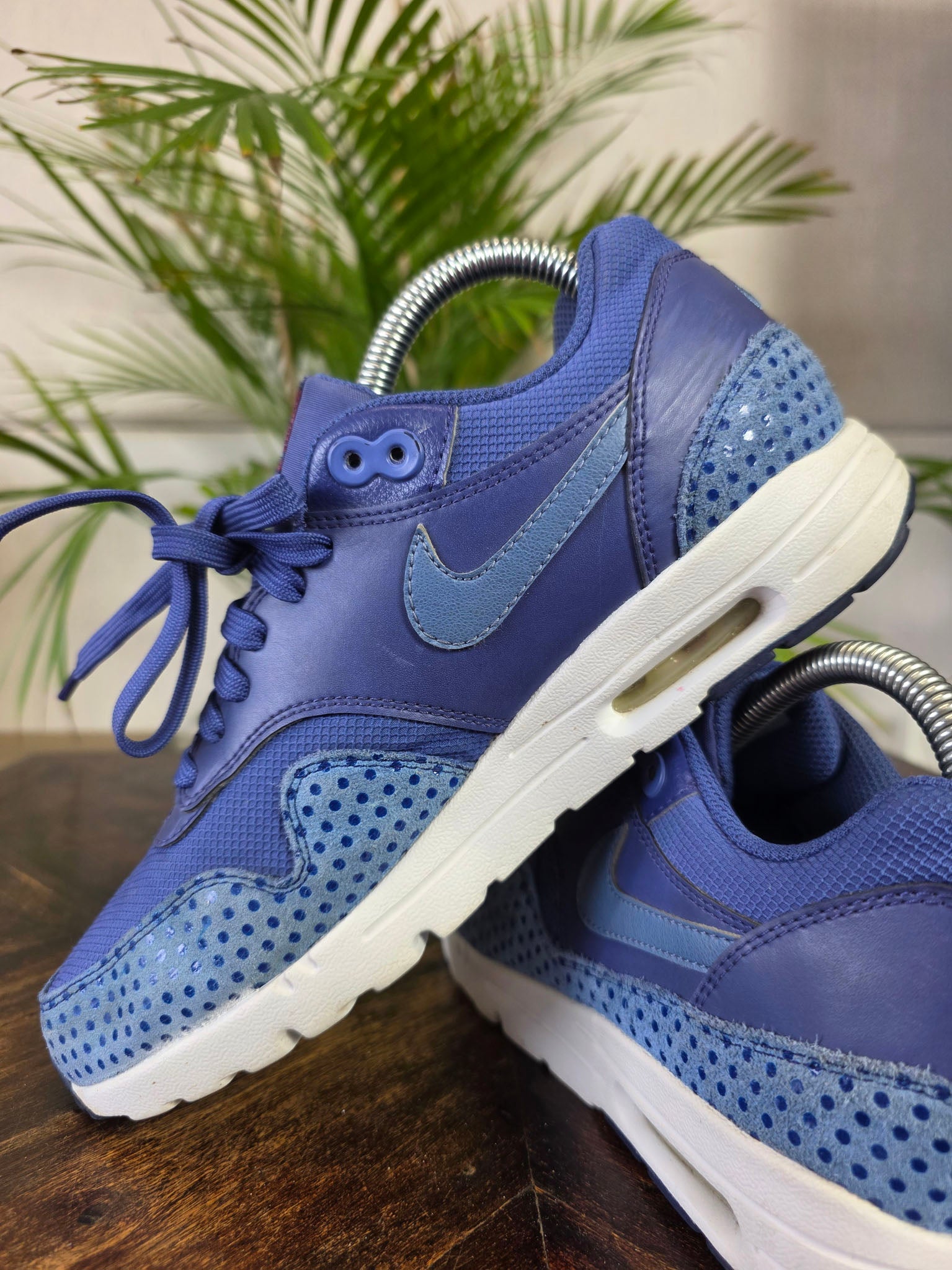 Nike Air Max 1 Ultra Essential Dark Purple Dust maat 39