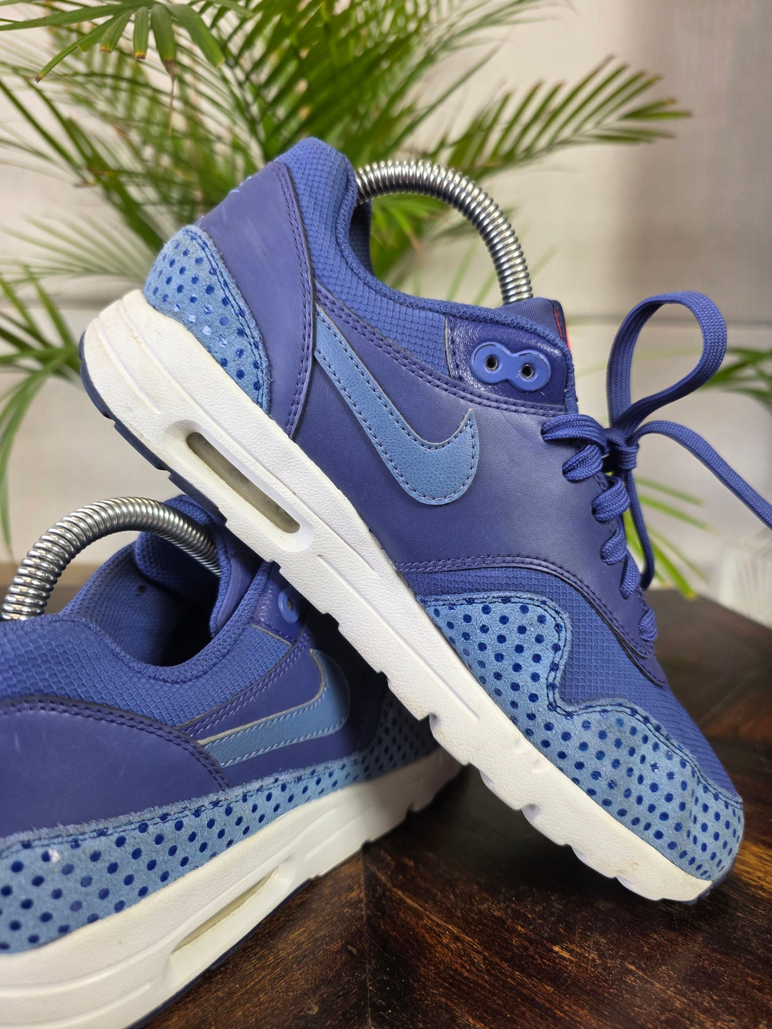 Nike Air Max 1 Ultra Essential Dark Purple Dust maat 39