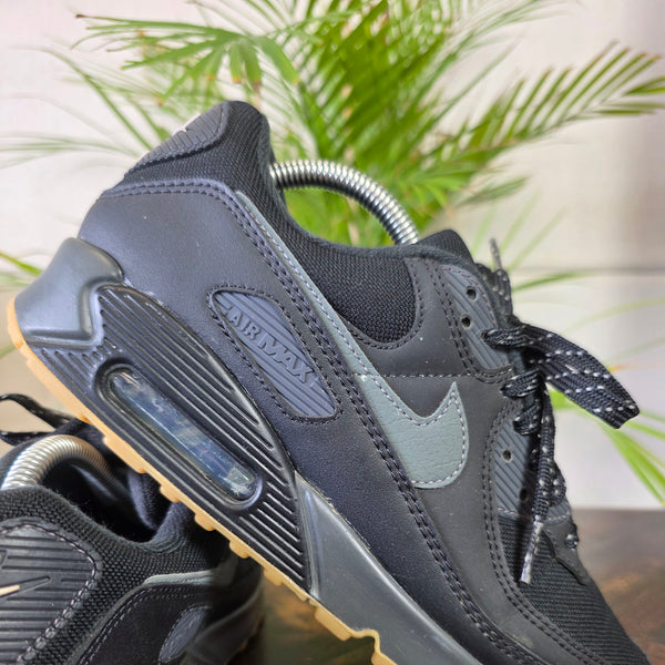 Nike Air Max 90 Black Gum maat 41