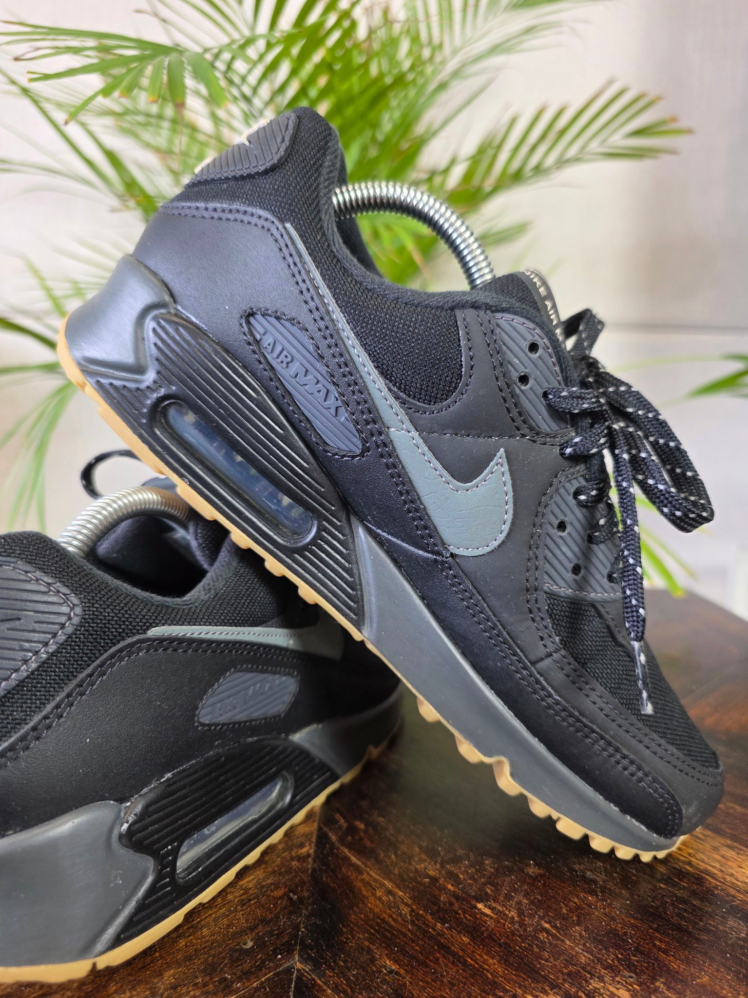 Nike Air Max 90 Black Gum maat 41