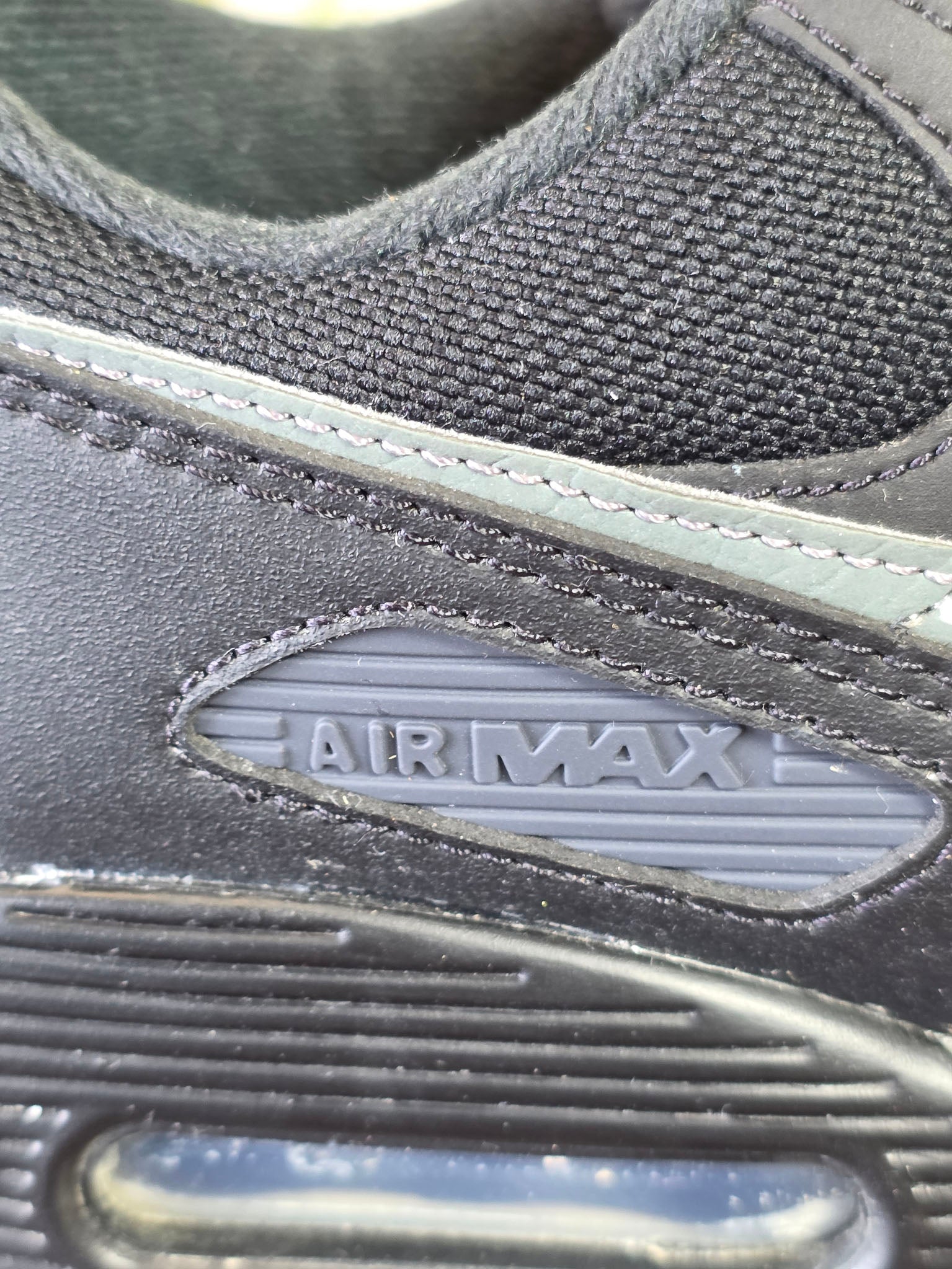 Nike Air Max 90 Black Gum maat 41