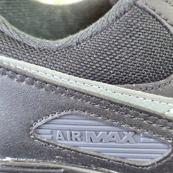 Nike Air Max 90 Black Gum maat 41