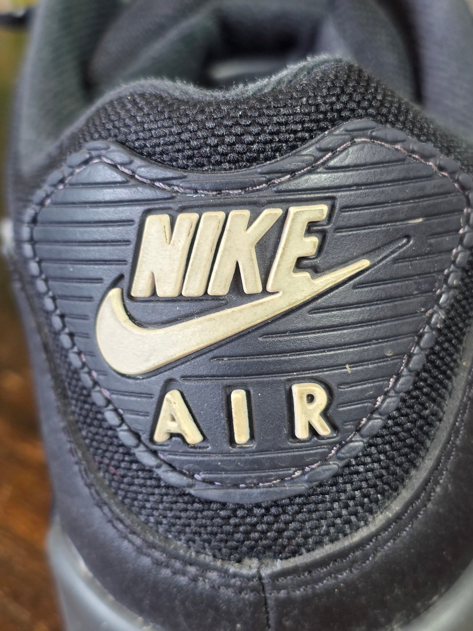 Nike Air Max 90 Black Gum maat 41