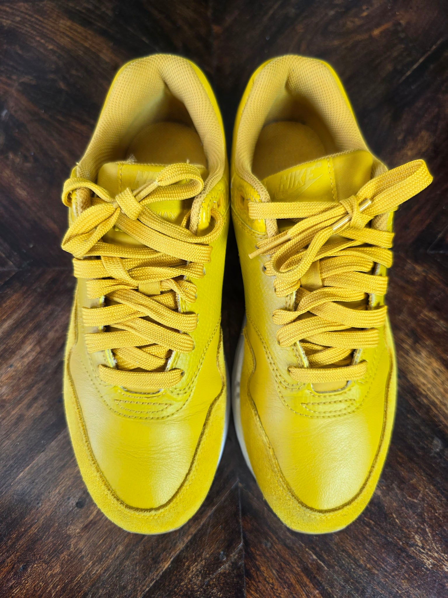 Nike Air Max 1 Jewel Mineral Yellow maat 38,5