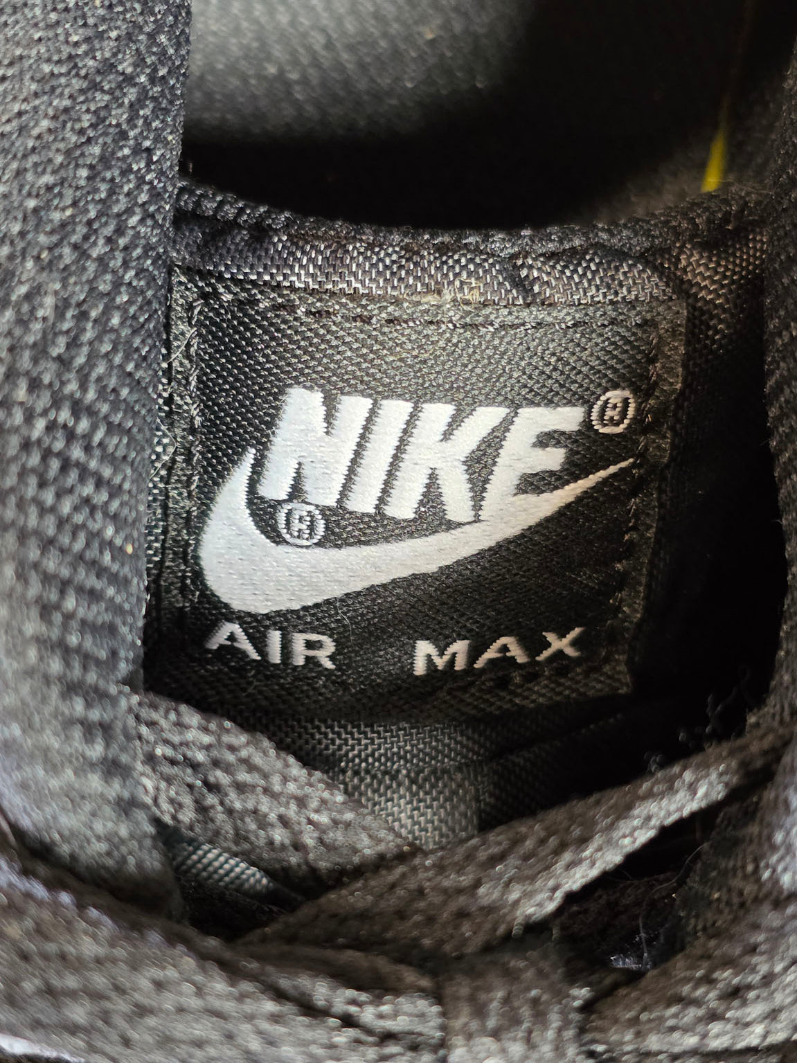 Nike Air Max 90 Triple Black LTR maat 38