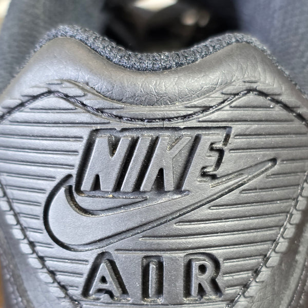 Nike Air Max 90 Triple Black LTR maat 38