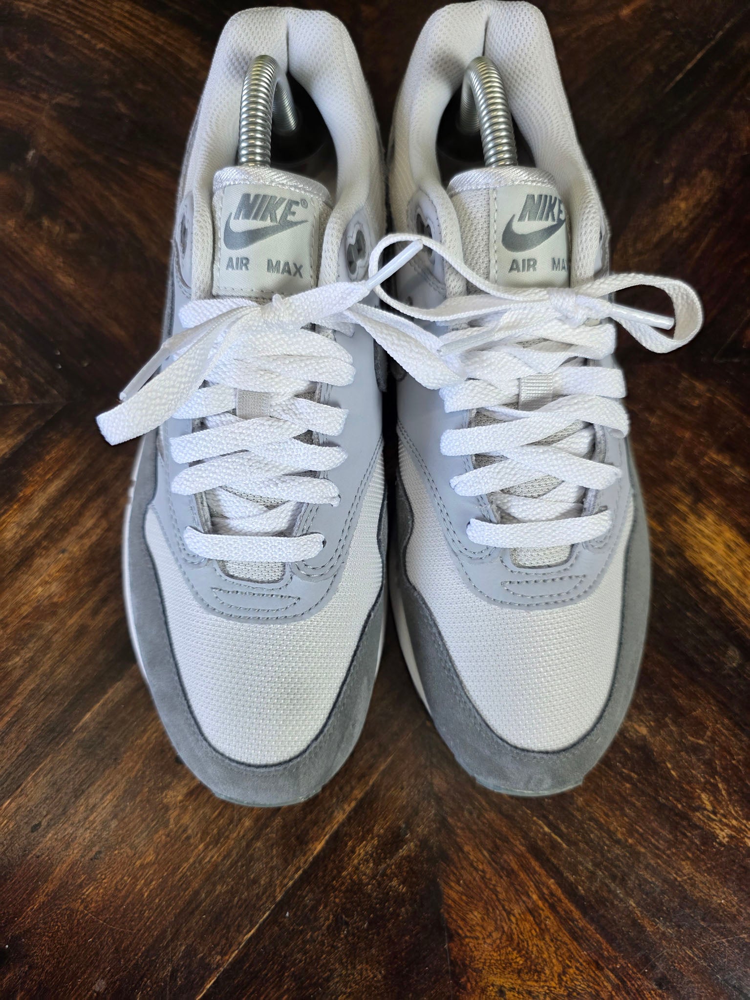 Nike Air Max 1 '87 Photon Dust Wolf Grey maat 41