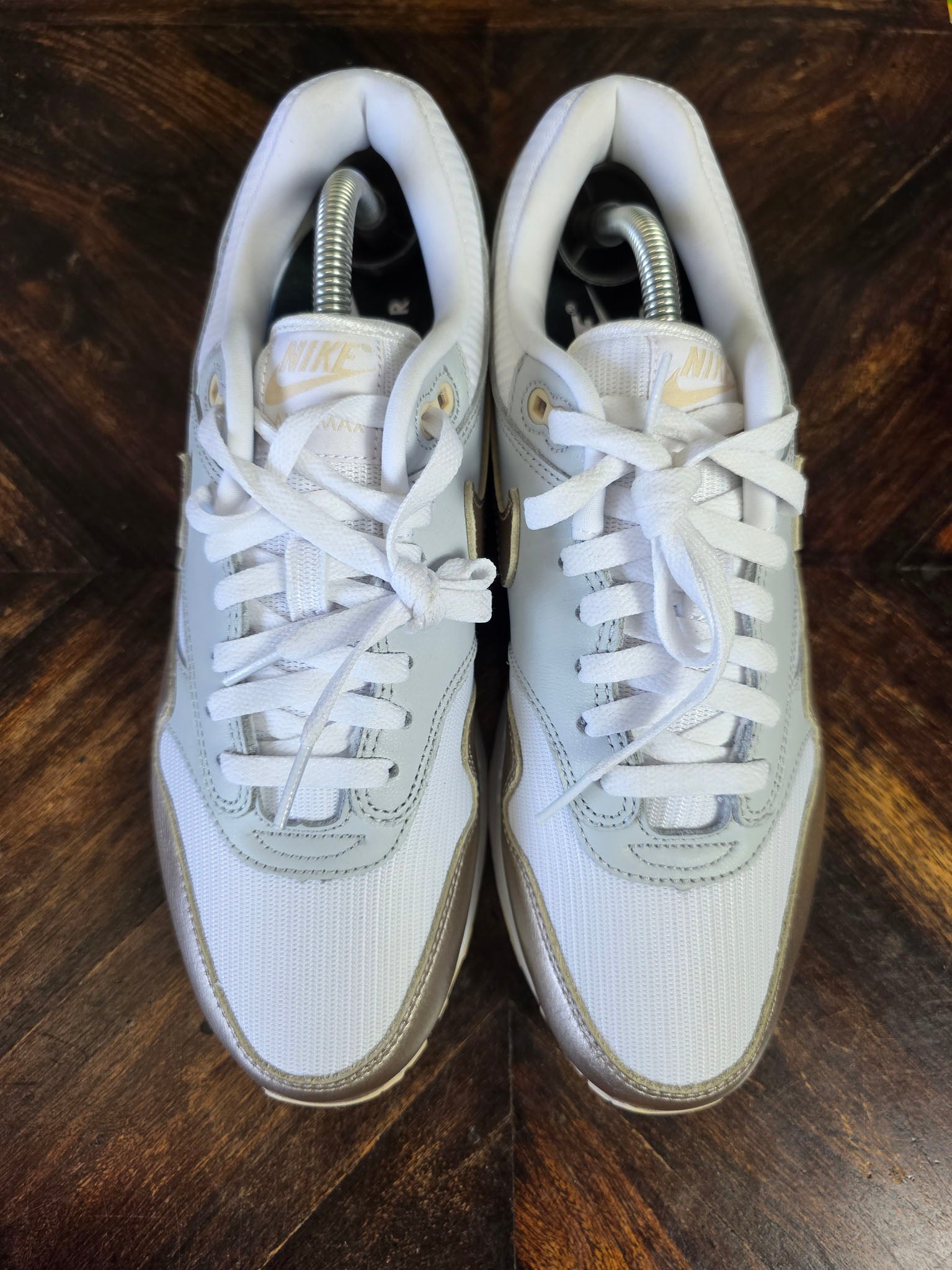 Nike Air Max 1 Gold White maat 44