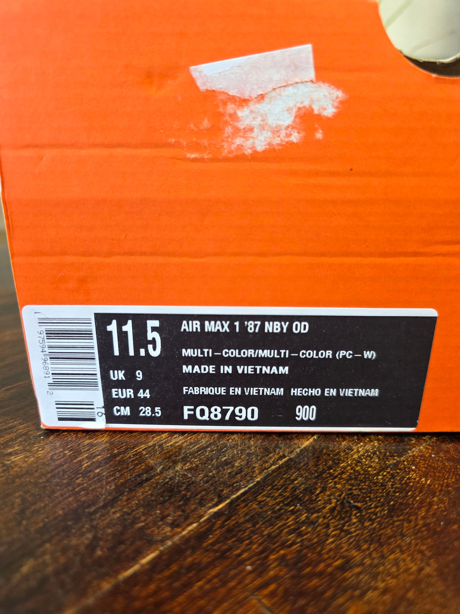 Nike Air Max 1 Gold White maat 44