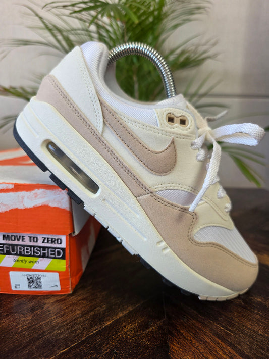 Nike Air Max 1 Pale Ivory maat 38,5