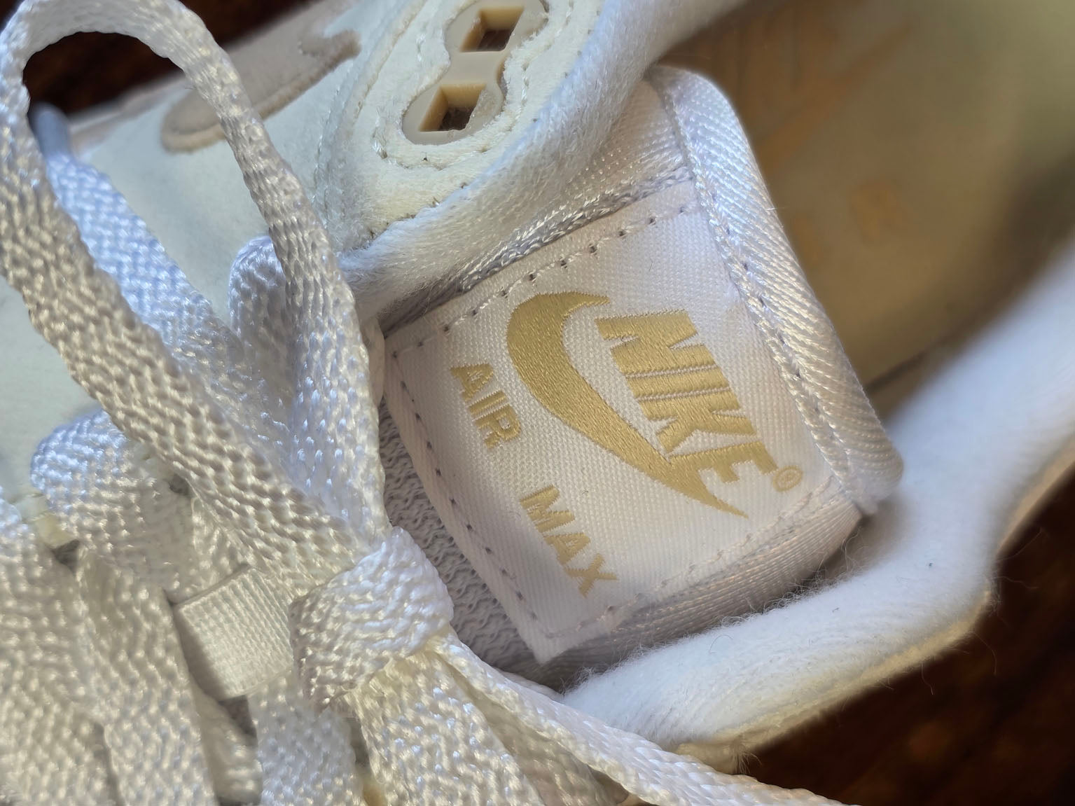 Nike Air Max 1 Pale Ivory maat 38,5