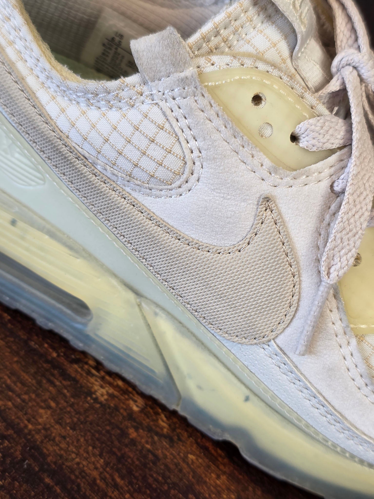 Nike Air Max 90 Terrascape Light Bone maat 37,5