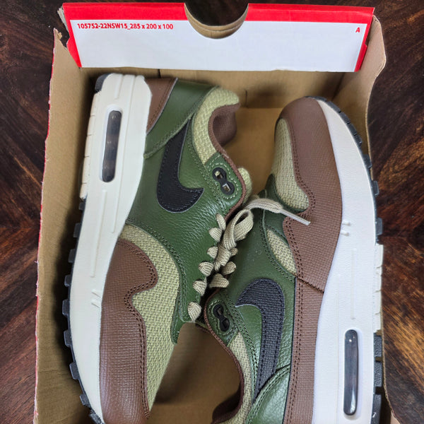 Nike Air Max 1 Neutral Olive Cacao Wow maat 38,5