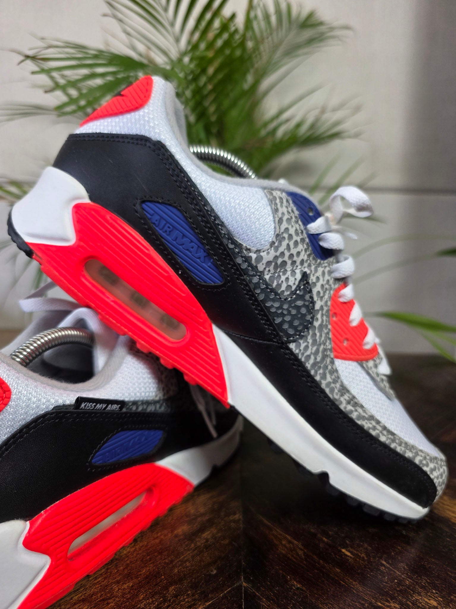 Nike Air Max 90 Kiss My Airs Safari maat 44