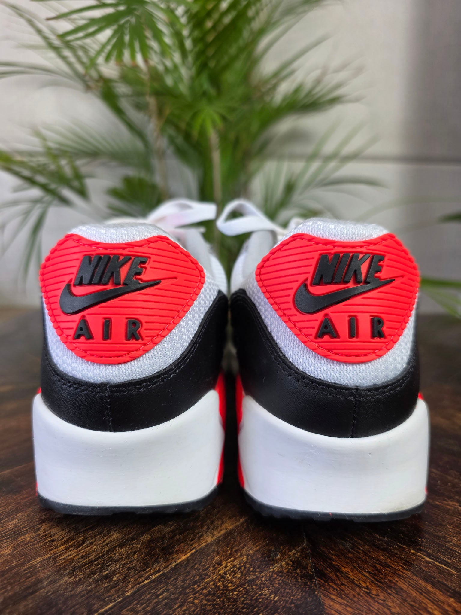 Nike Air Max 90 Kiss My Airs Safari maat 44