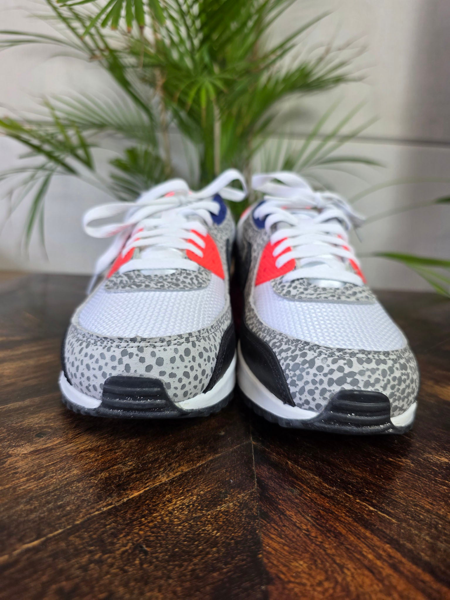 Nike Air Max 90 Kiss My Airs Safari maat 44