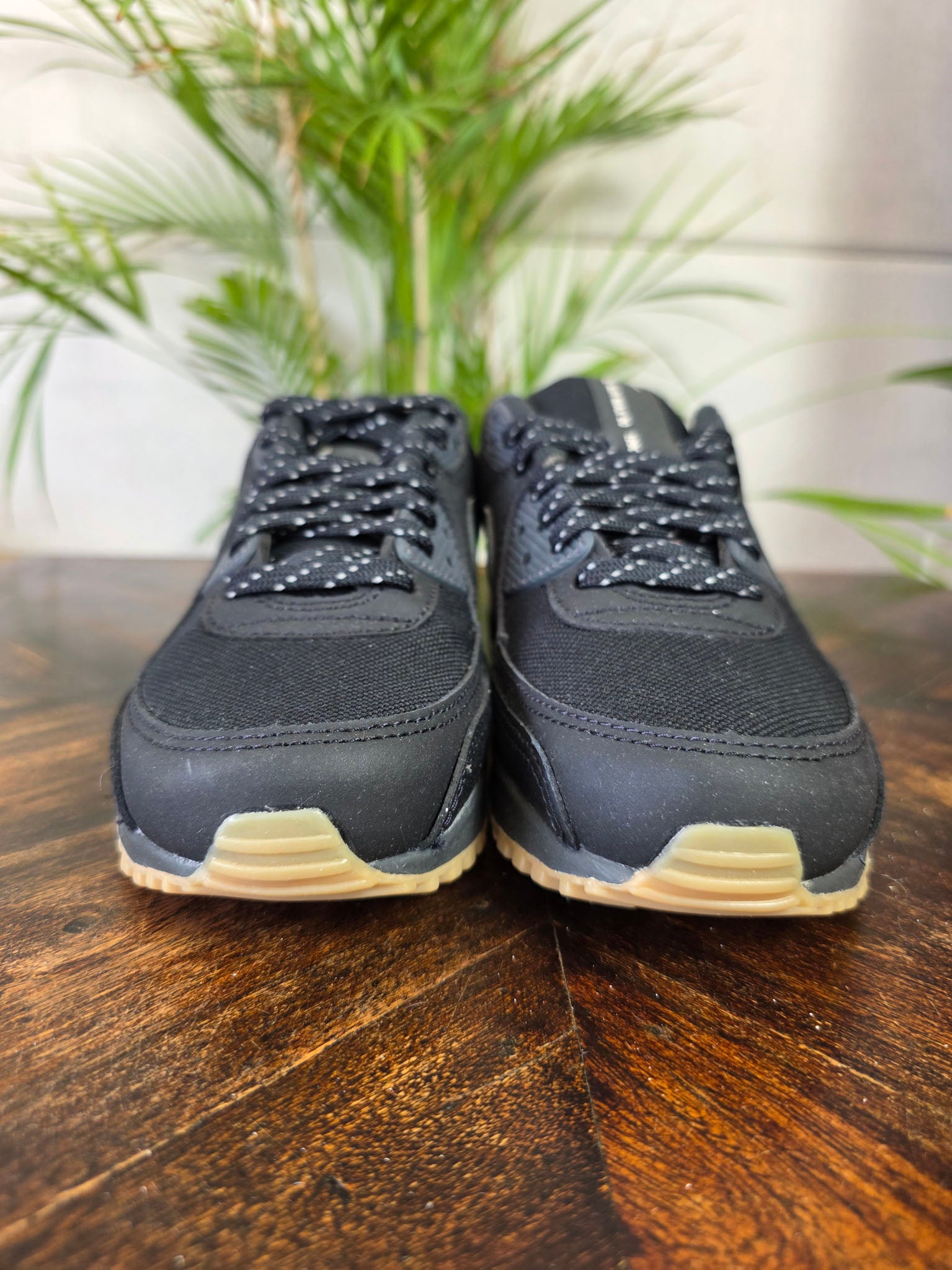 Nike Air Max 90 Black Gum maat 38,5