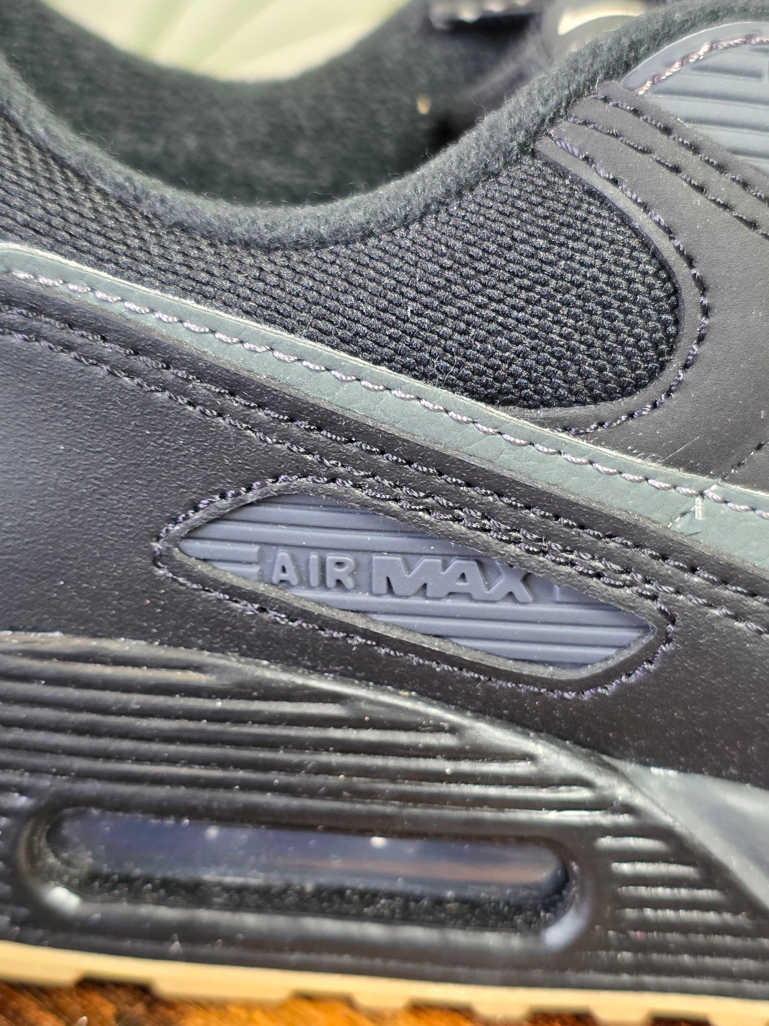 Nike Air Max 90 Black Gum maat 38,5