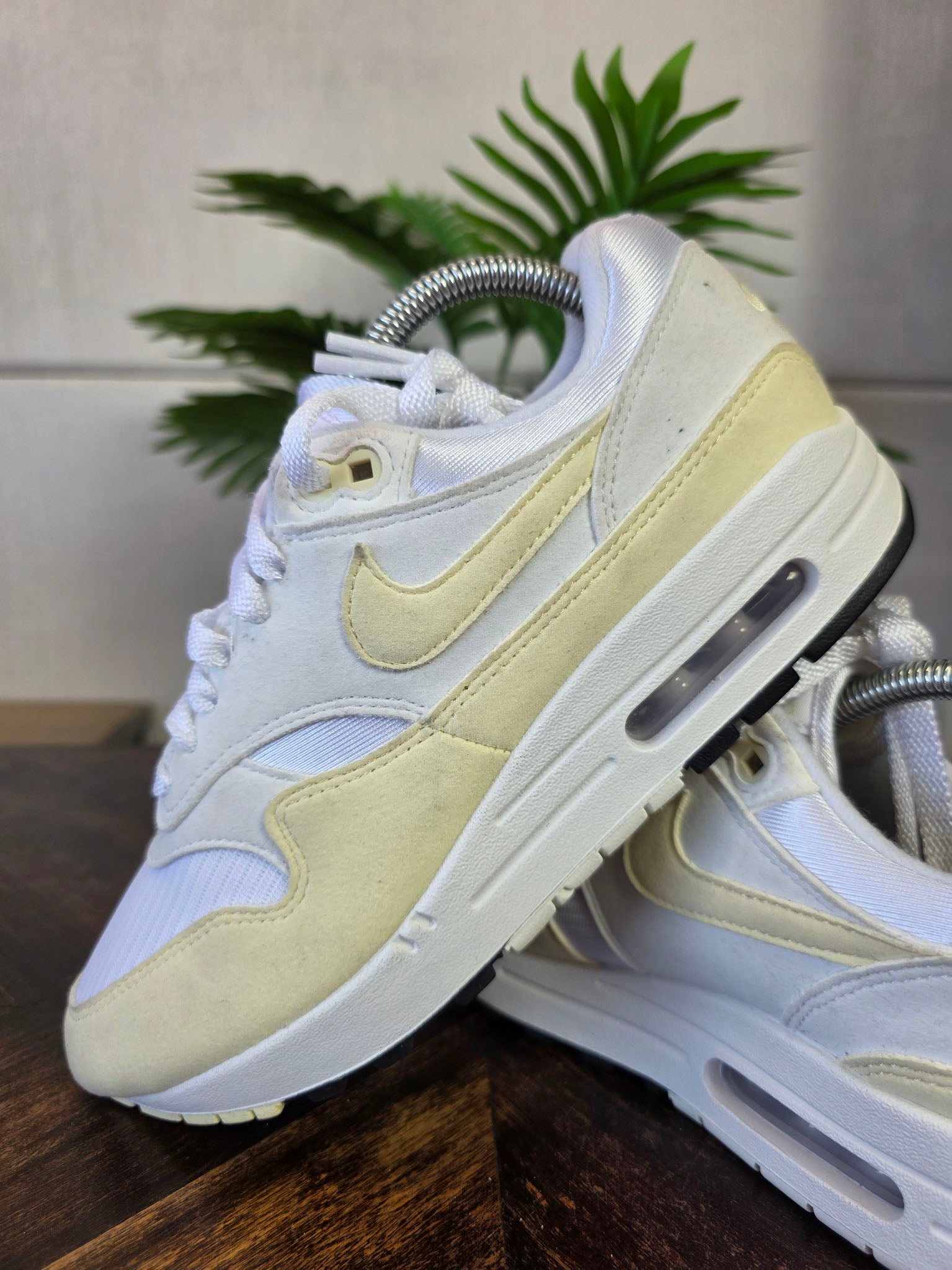 Nike Air Max 1 Alabaster maat 39