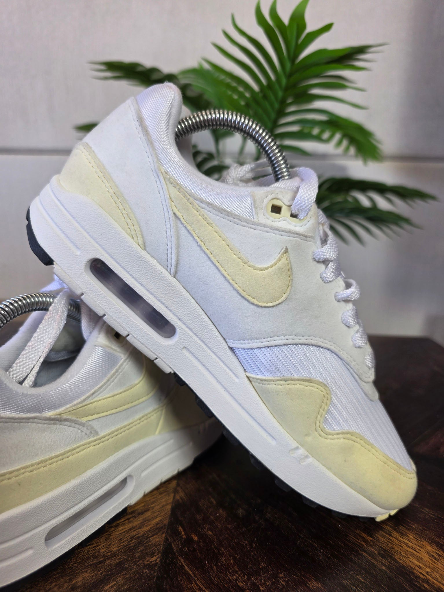 Nike Air Max 1 Alabaster maat 39
